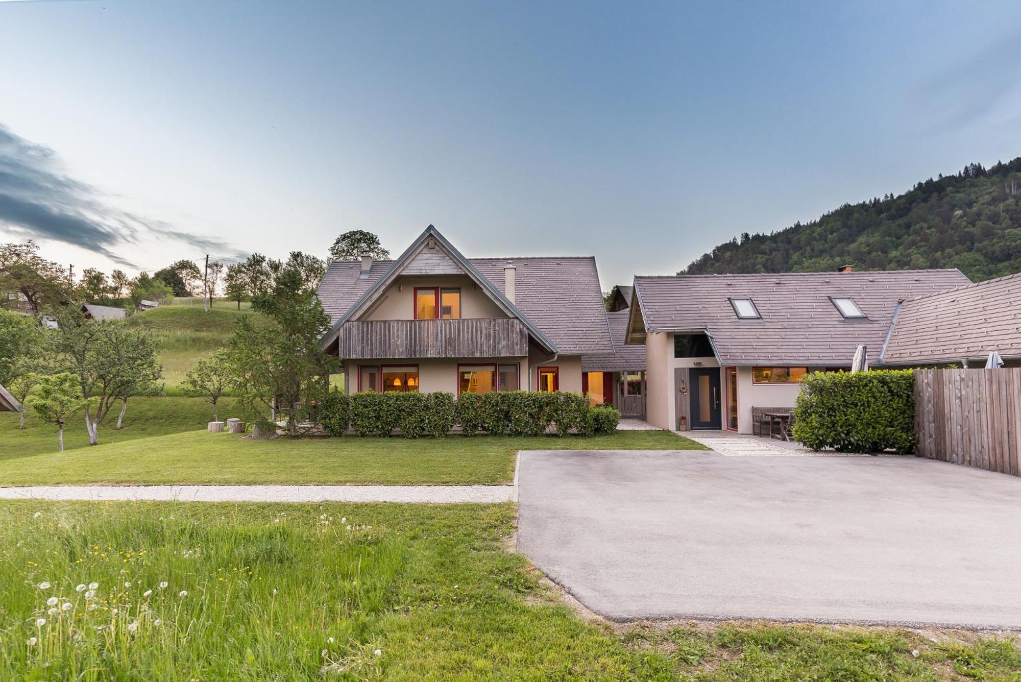 Garden Living Daire Bled Dış mekan fotoğraf